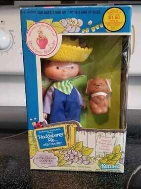 Strawberry Shortcake Huckleberry Pie Vintage Doll NIB